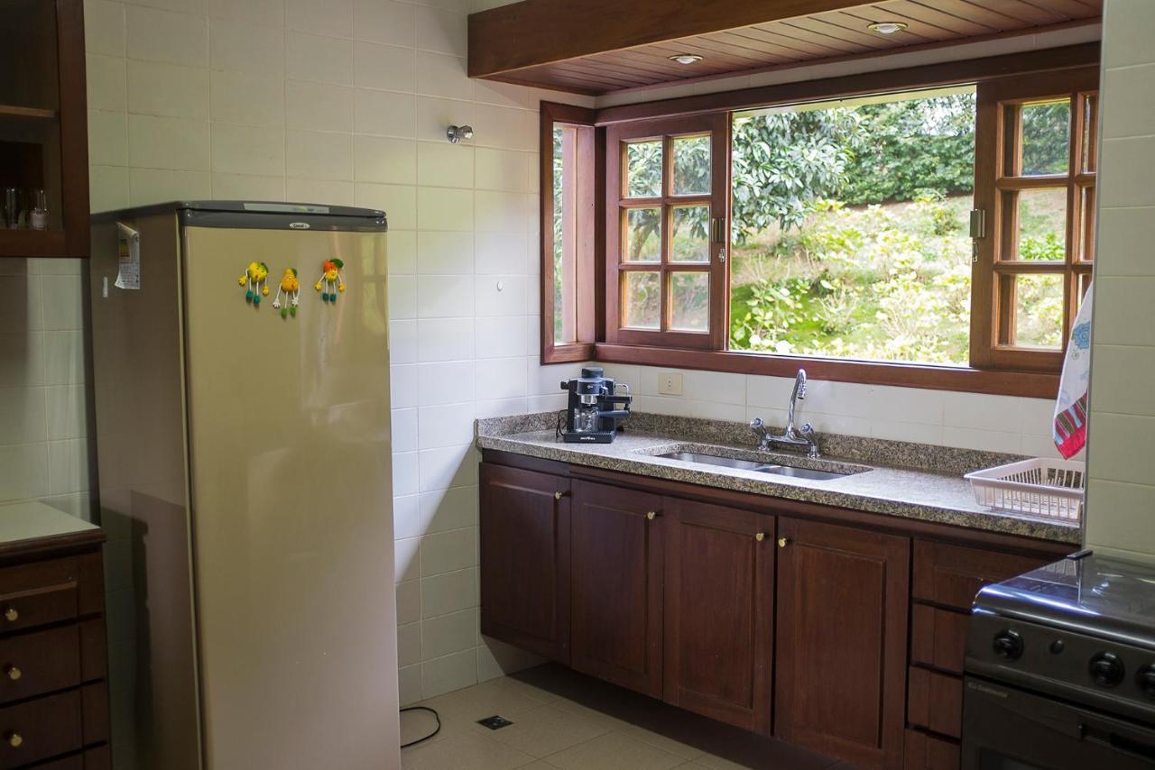Apartamento Para Temporada No Alto Do Capivari Campos do Jordao Dış mekan fotoğraf